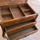 Travailleuse table de chevet