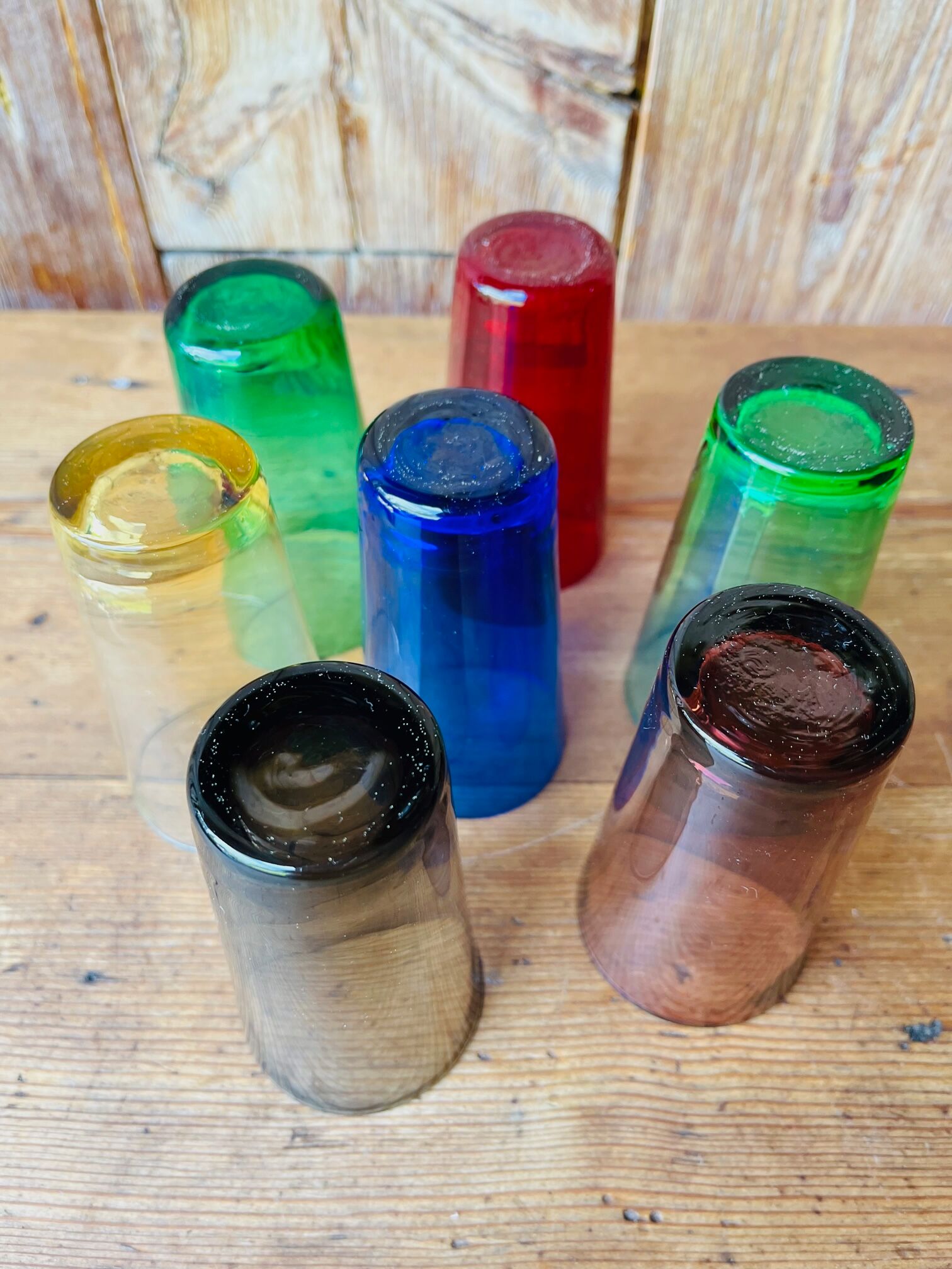 Set of 7 colored glasses 70s