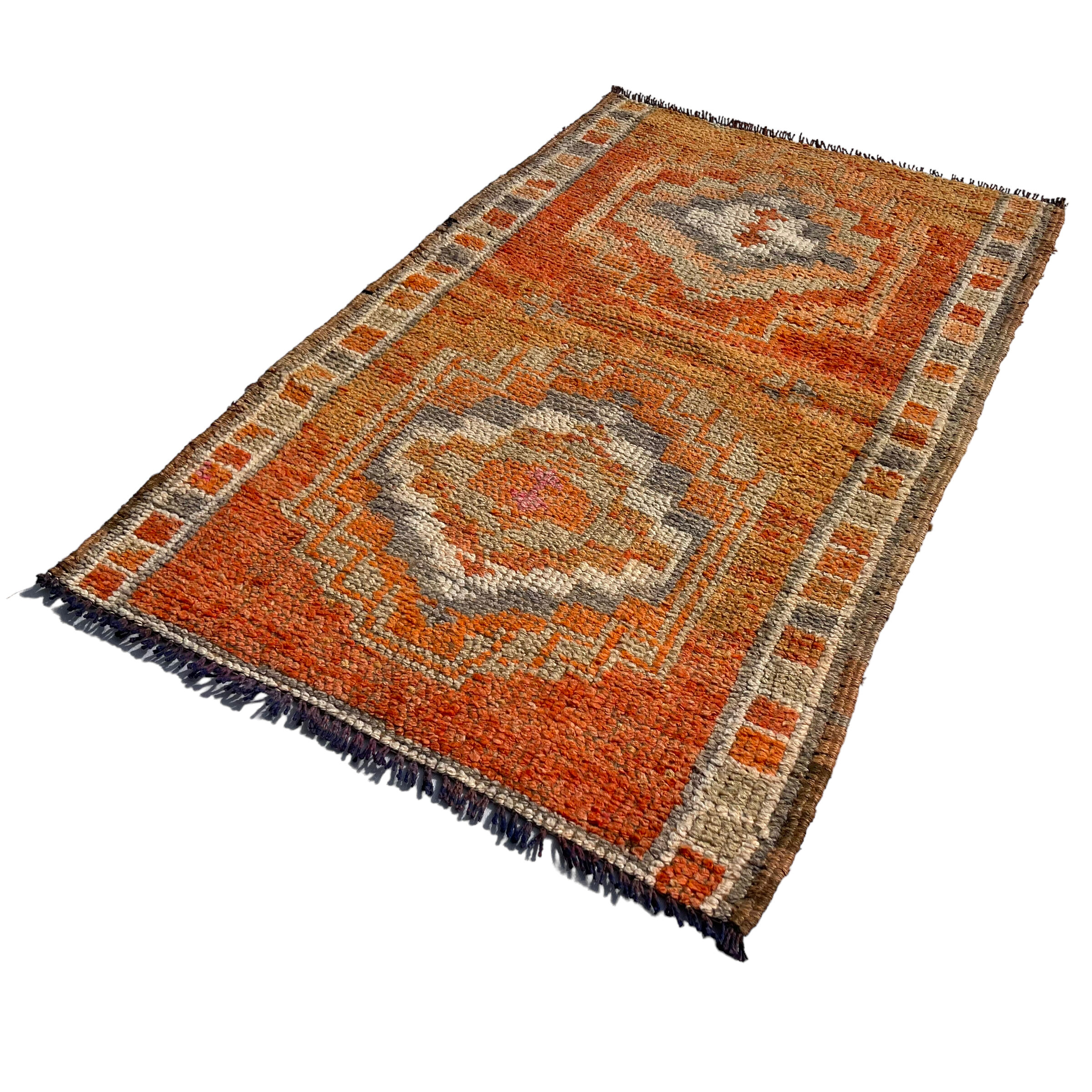 Vintage kurdish herki rug