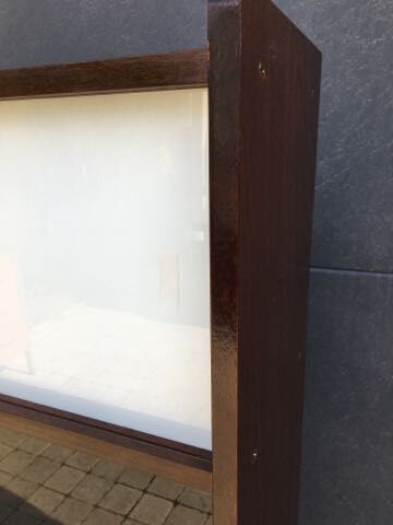 Vintage library/showcase,