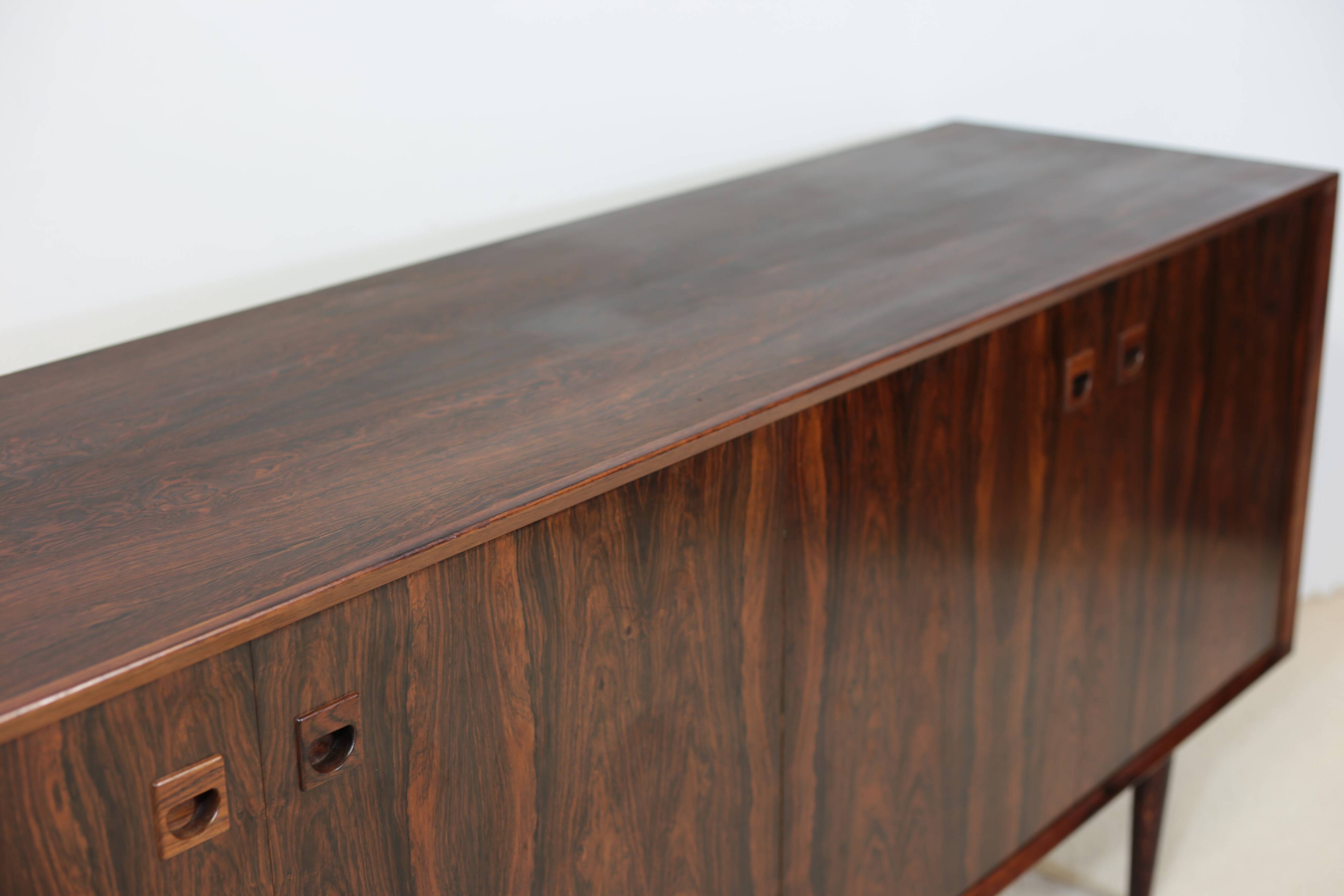 Brouer sideboard in rosewood