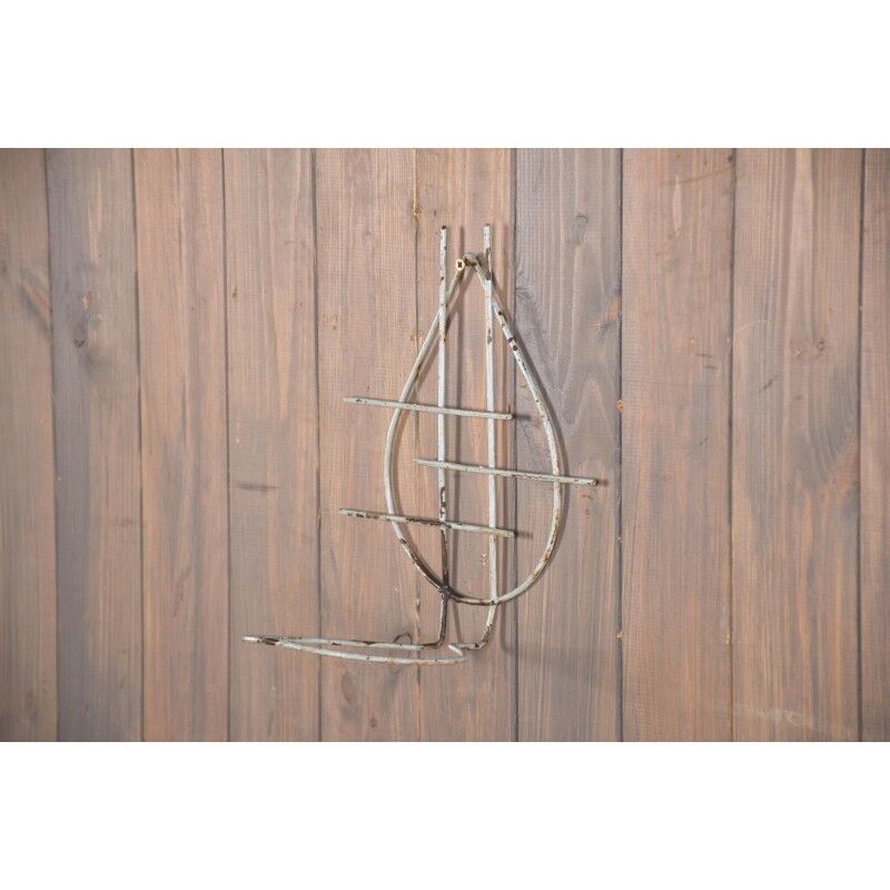 Vintage wall plant rack