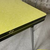 Table formica rotub