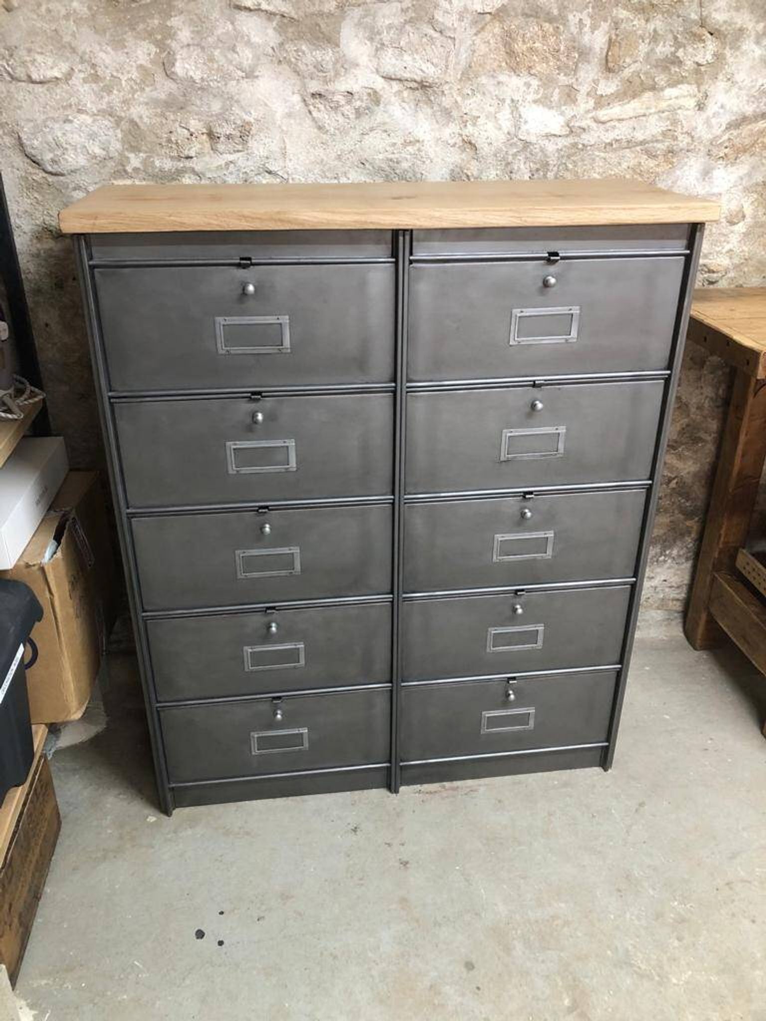Ronéo industrial 10 flap storage unit with wooden and metal buttons