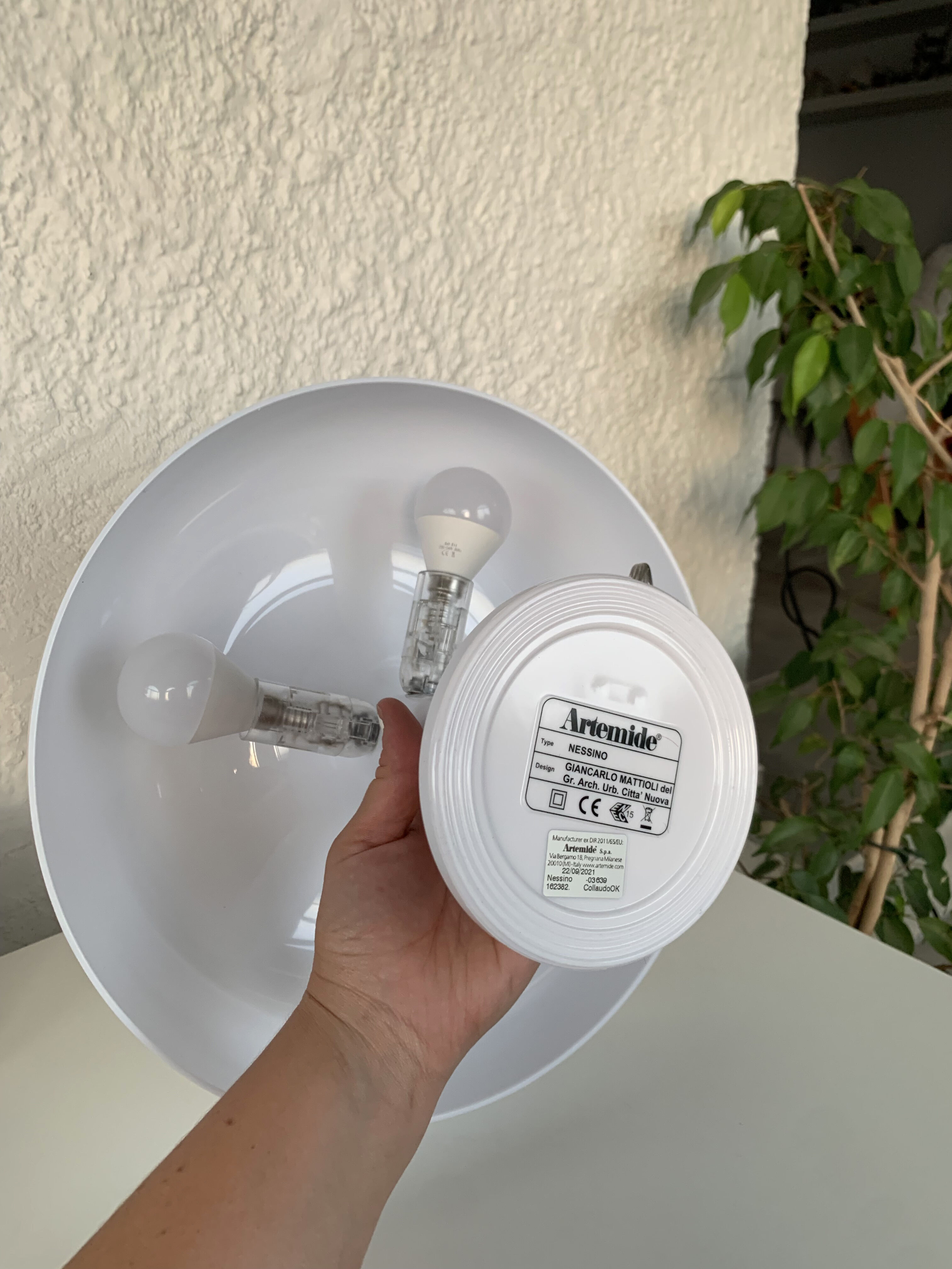 Nessino Lamp by Artemide