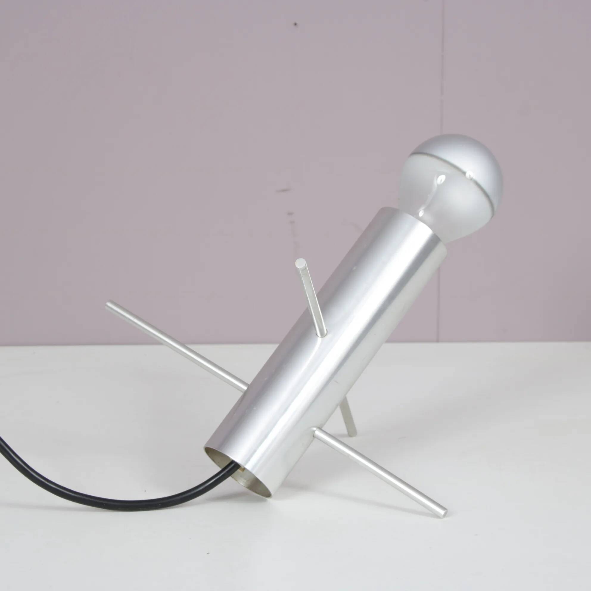 Lampe de table « Krekel » des années 1960, conçue par Otto Wasch pour Raak (Pays-Bas).