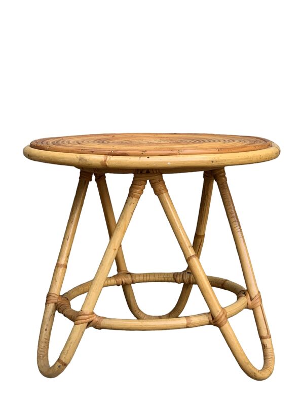 Paire de tables basses tripodes en rotin 1950