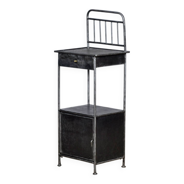 Table de chevet en fer, années 1910