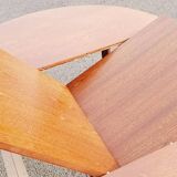 Scandinavian roundtable