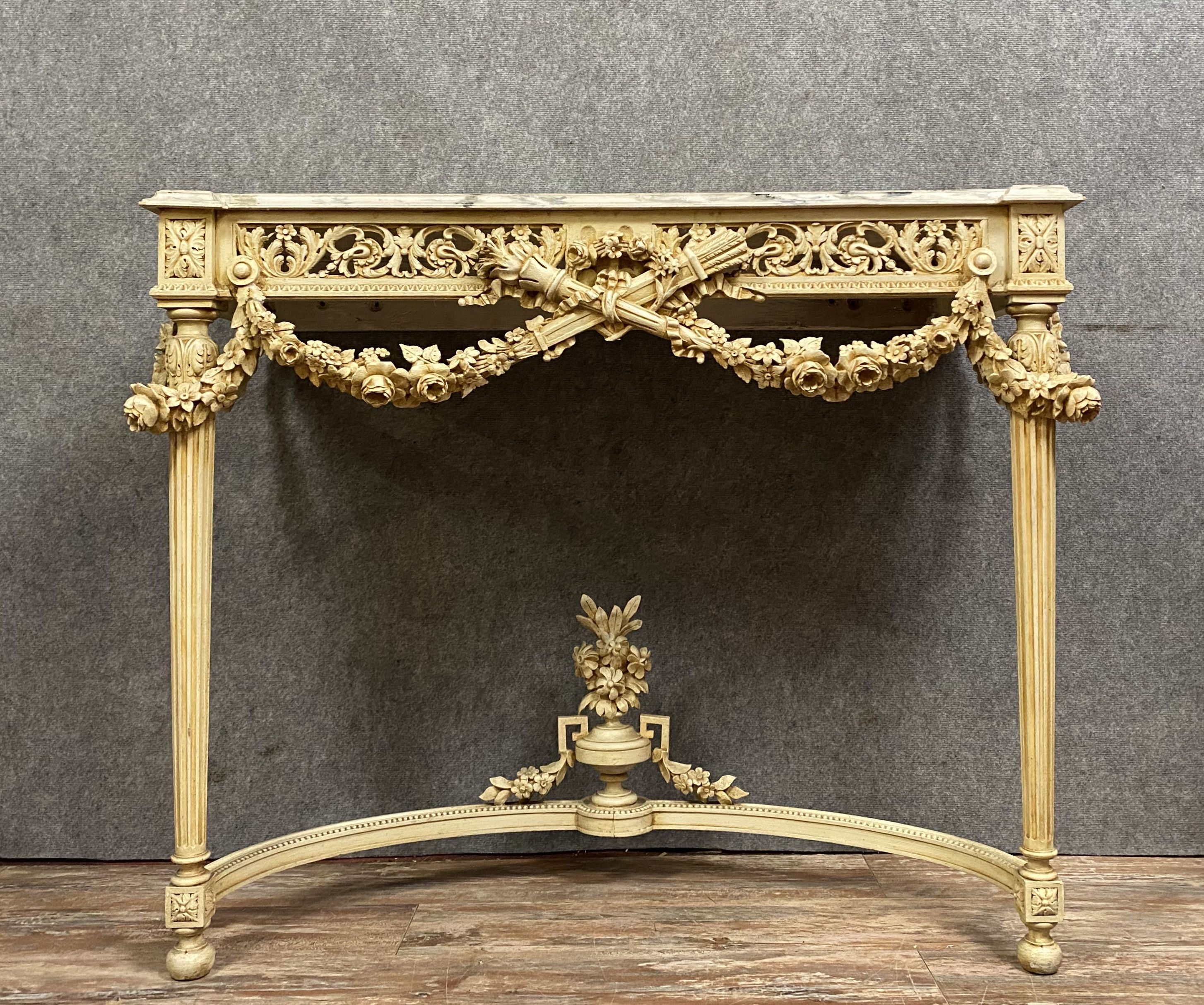 Louis XVI console in lacquered wood around 1850-1880