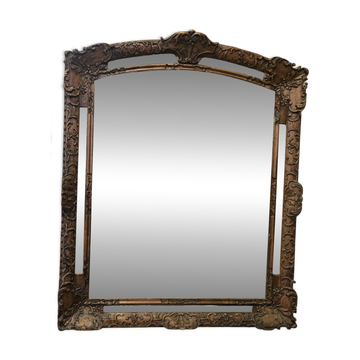 18th-century period mirror in carved wood, Louis XV style