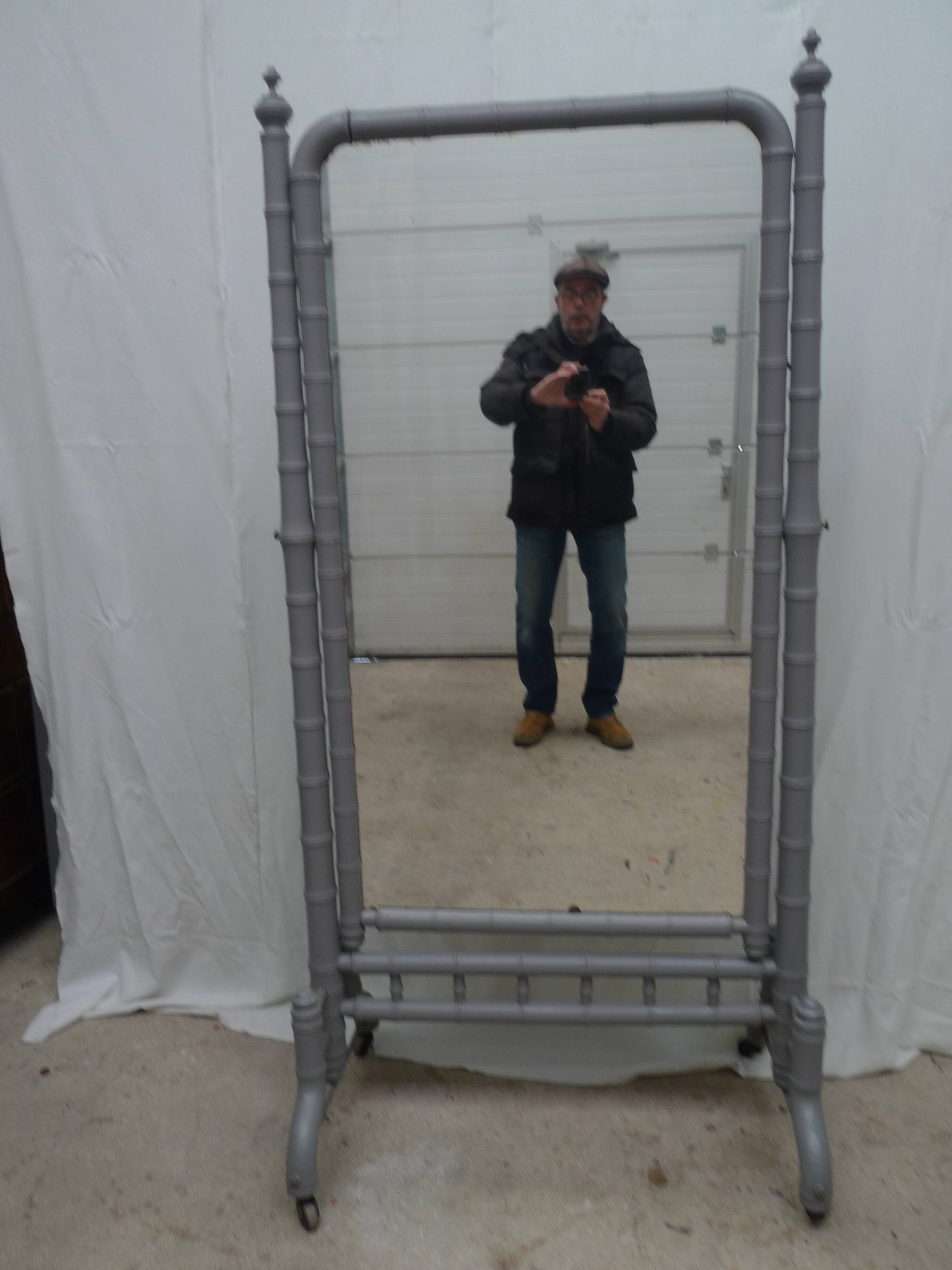 Large bamboo-style wooden cheval mirror, 19th century, Napoleonic II period.