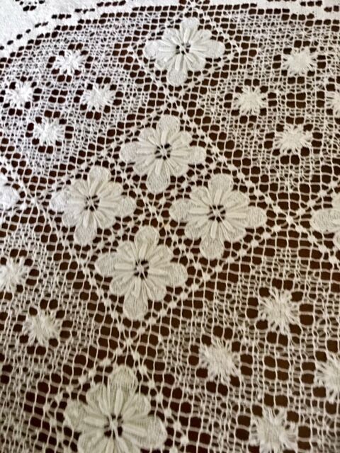 60/70 Italy fashion table made hand woven embroidered
