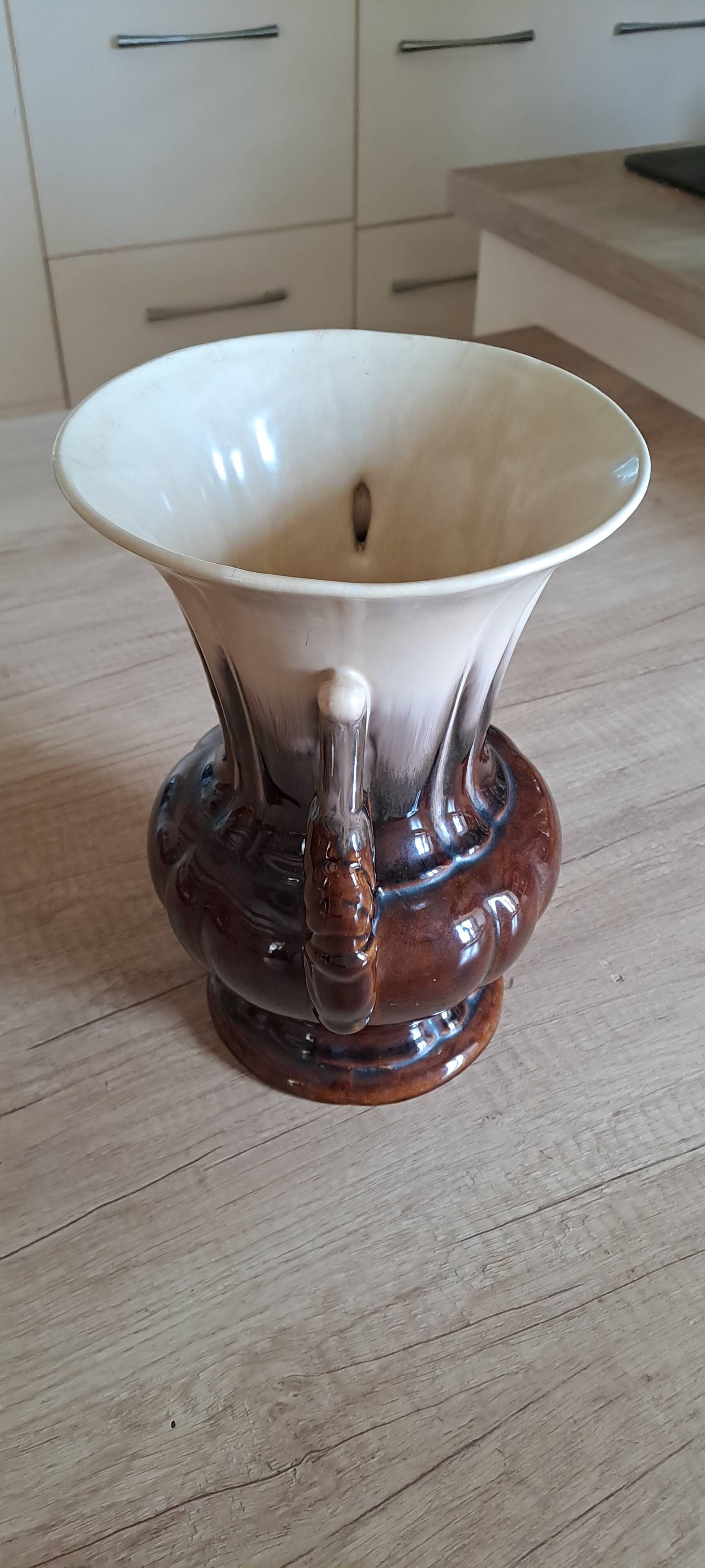 Numbered amphora vase