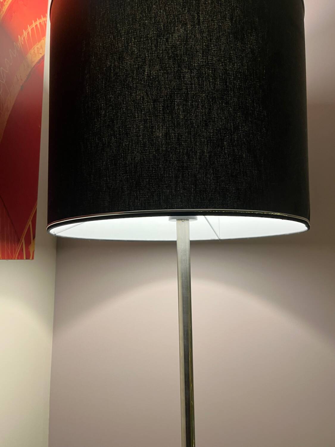 Lampadaire noir tripode vintage
