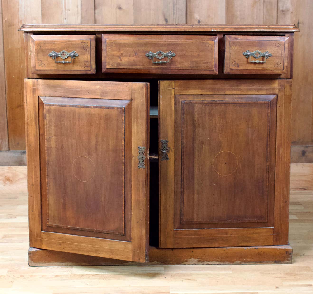 English mahogany sideboard from the 19th century