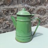 Enamelled sheet metal teapot