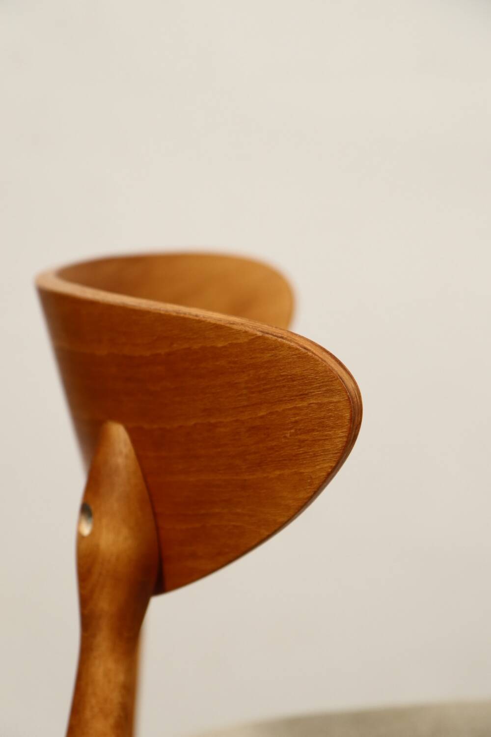 Modern chair Scandinavian design light wood natural Lin fabric mid century modern design