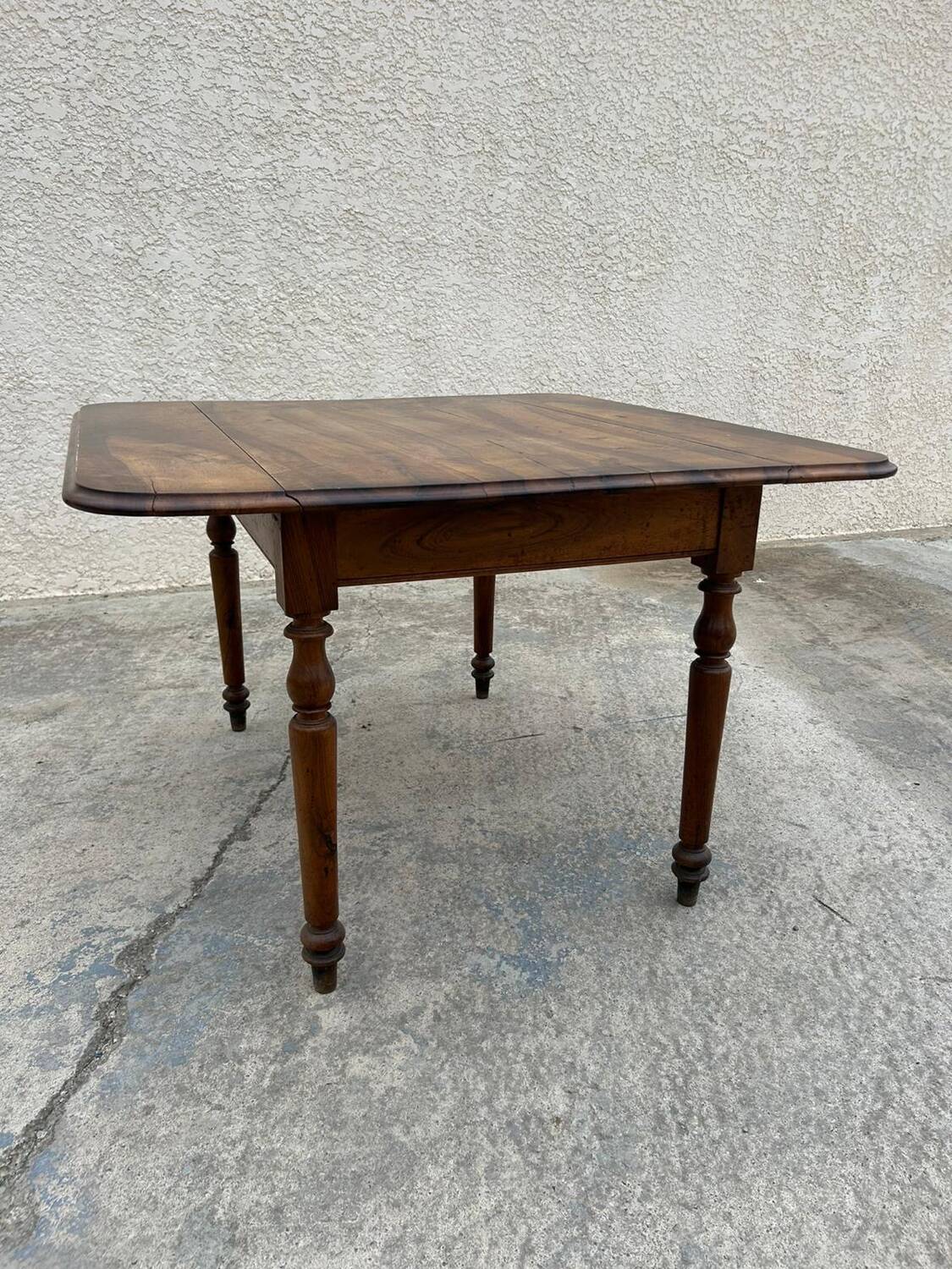 Table extensible en bois