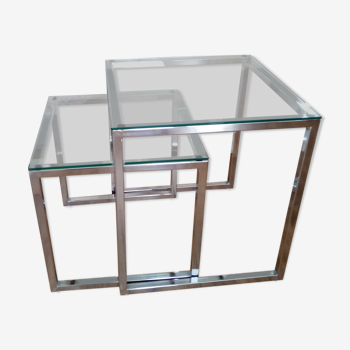 Tables basses gigognes design plateaux en verre transparent et piètements chromés