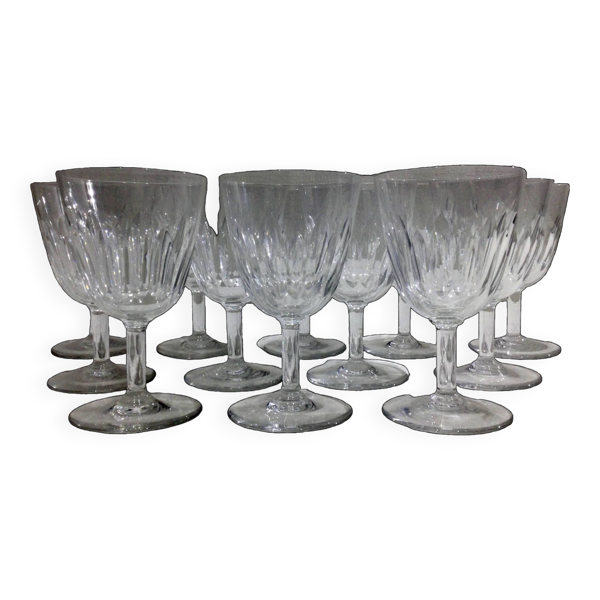 Baccarat – 12 verres à vin blanc En Cristal De Baccarat Modèle Casino