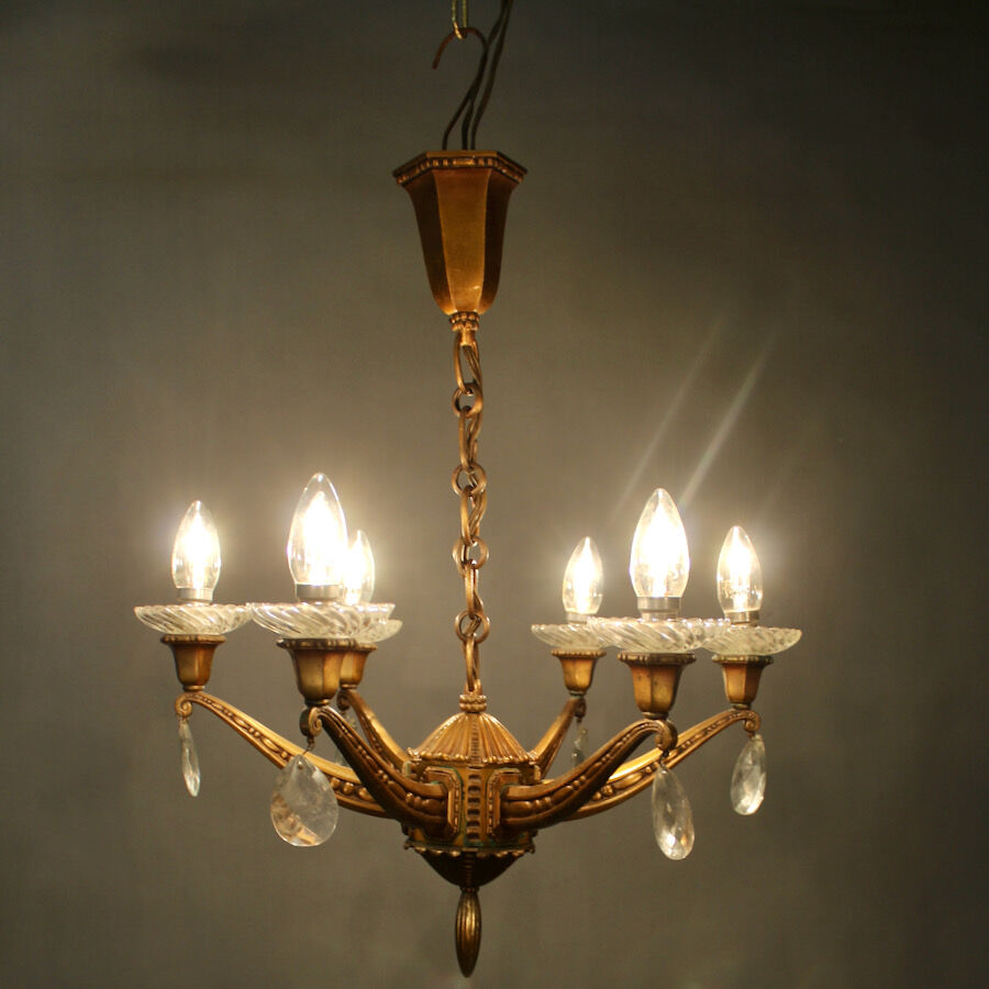 Bronze lustre at 6 arms of light