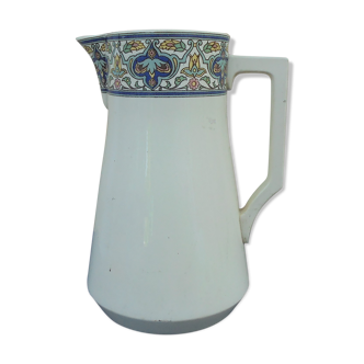 Broc en faience de  sarreguemines