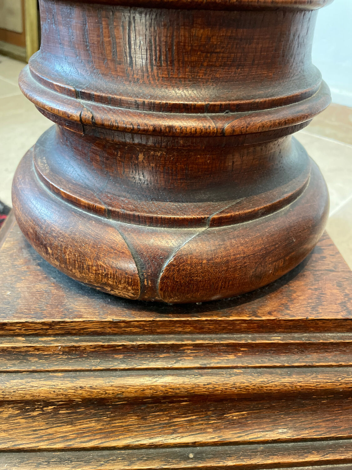 Sellette colonne xixeme en bois