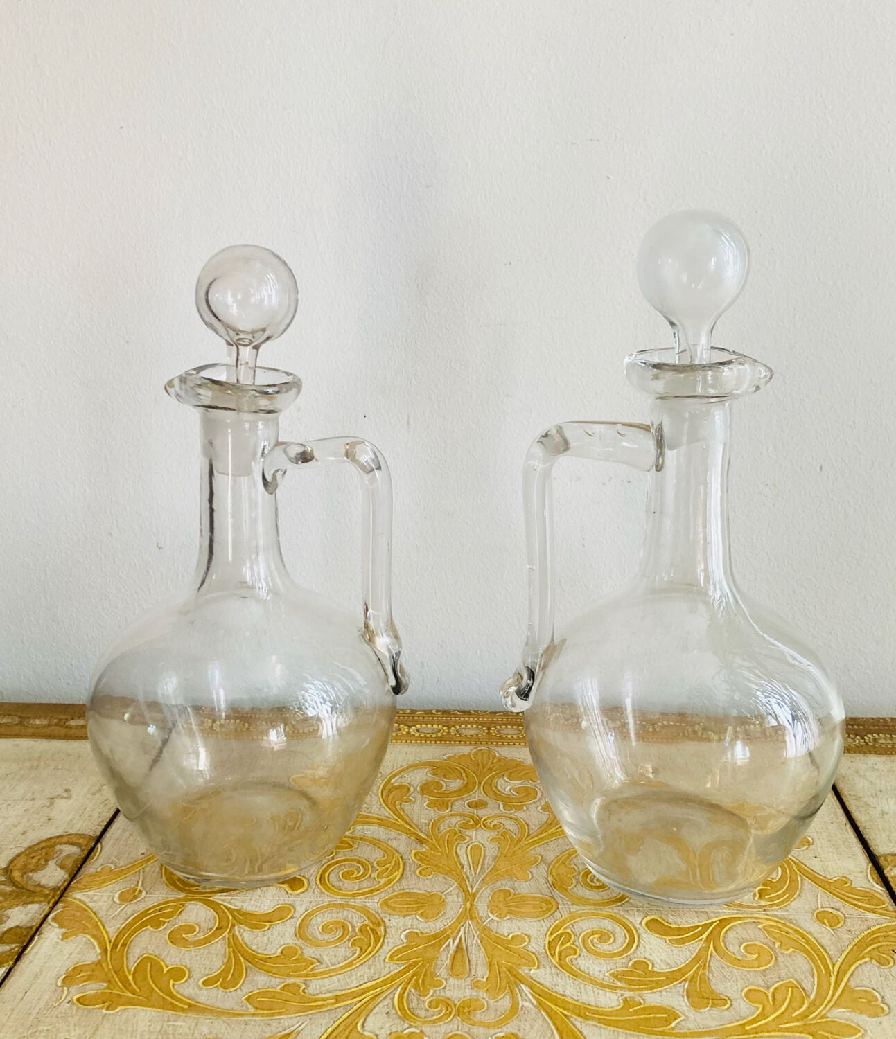 Pichets où carafons à vins en verres époque XIXe