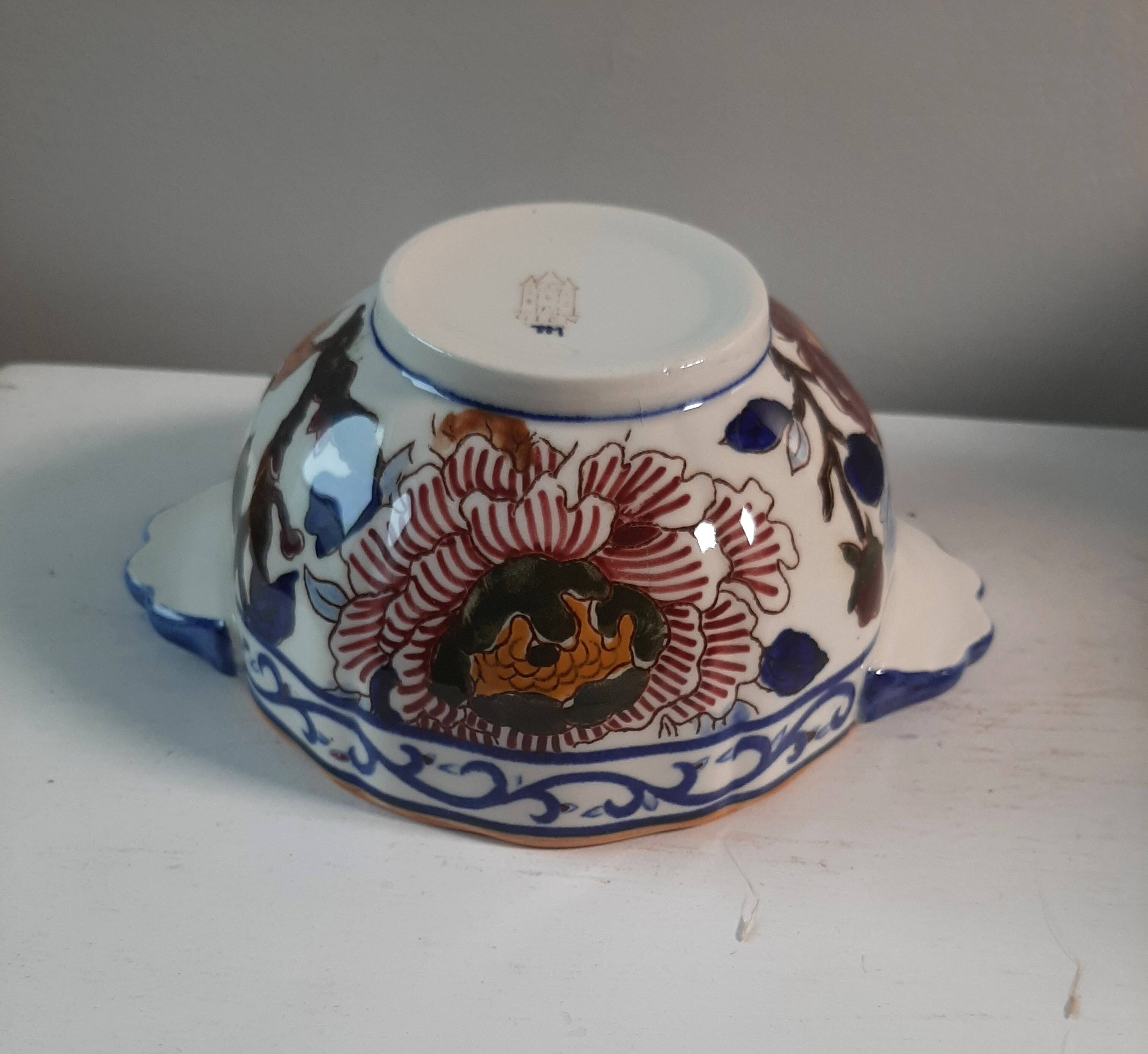 Gien earthenware bowl with peony decoration