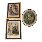Set composed of two framed fashion engravings and a lithograph reproduction Automne by Watteau