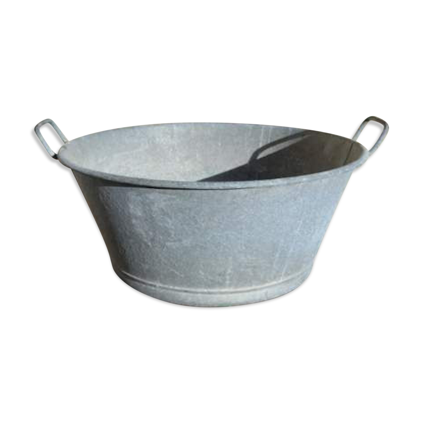 Vintage zinc basin