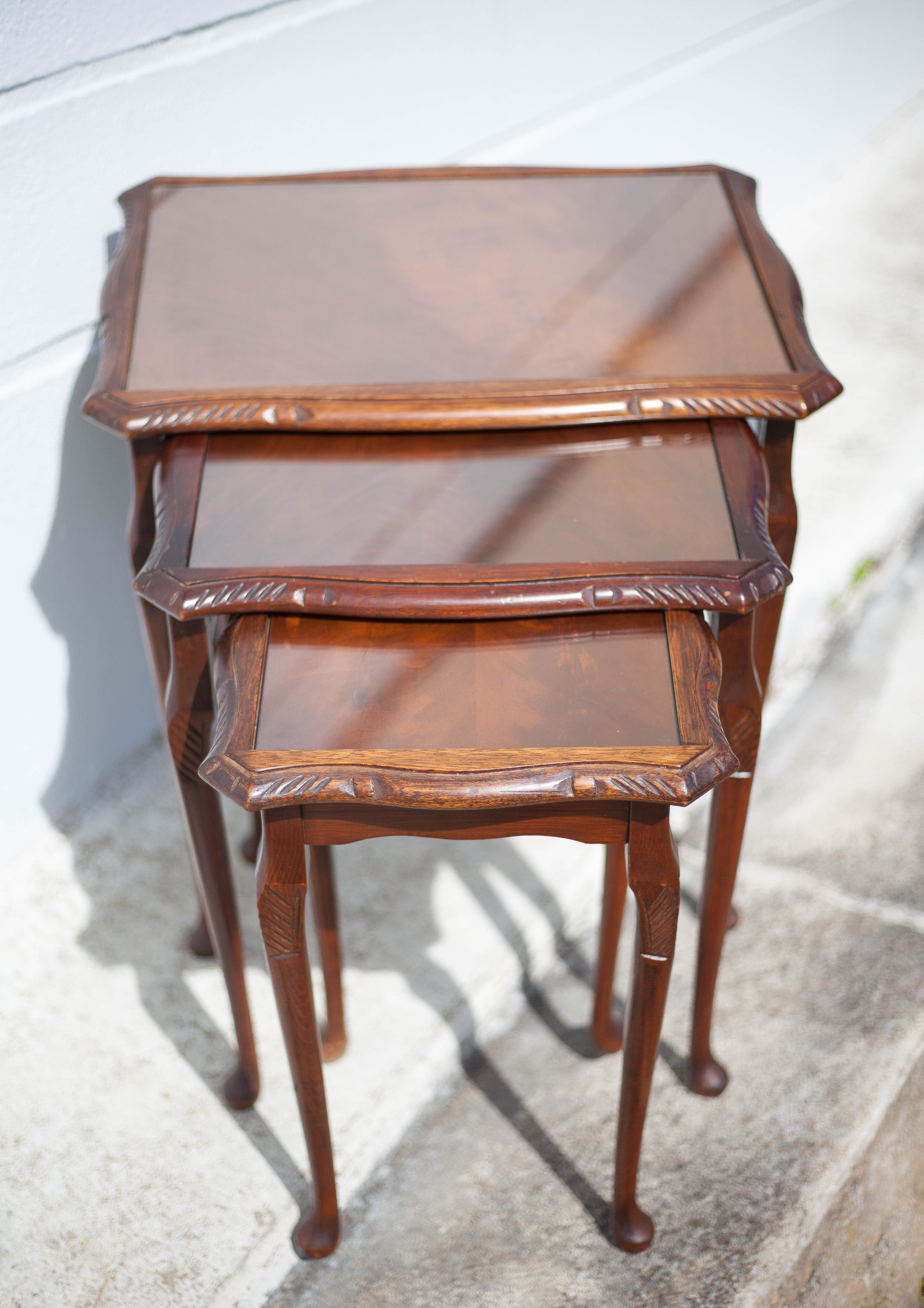Queen Anne wood style nesting tables