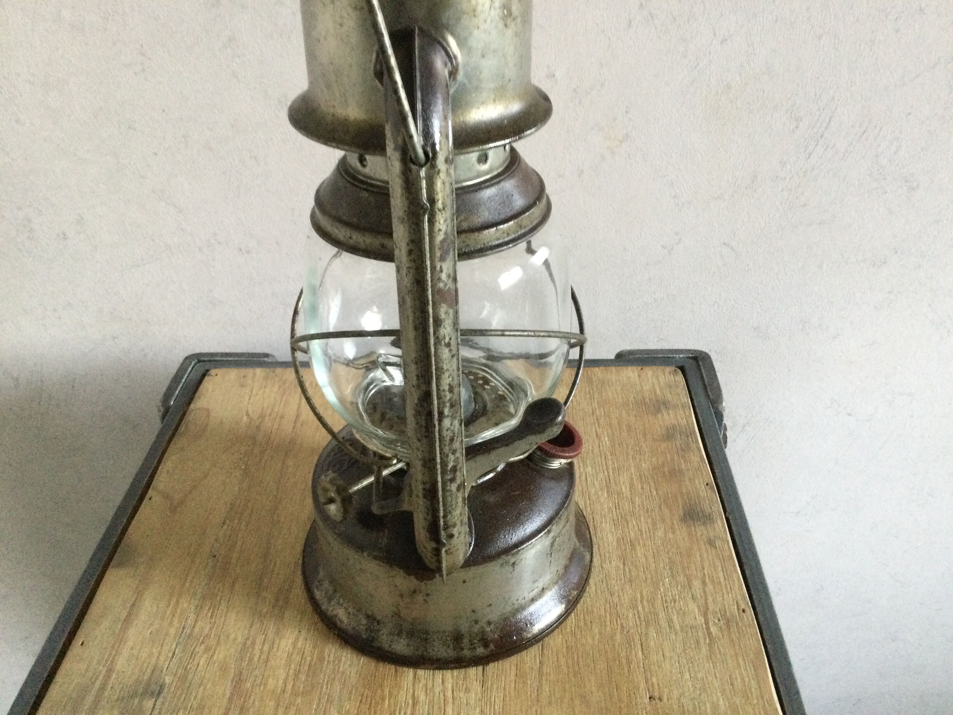 Functional kerosene lamp