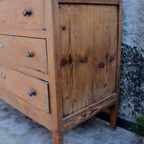 Chest of drawers in solid wood 19th