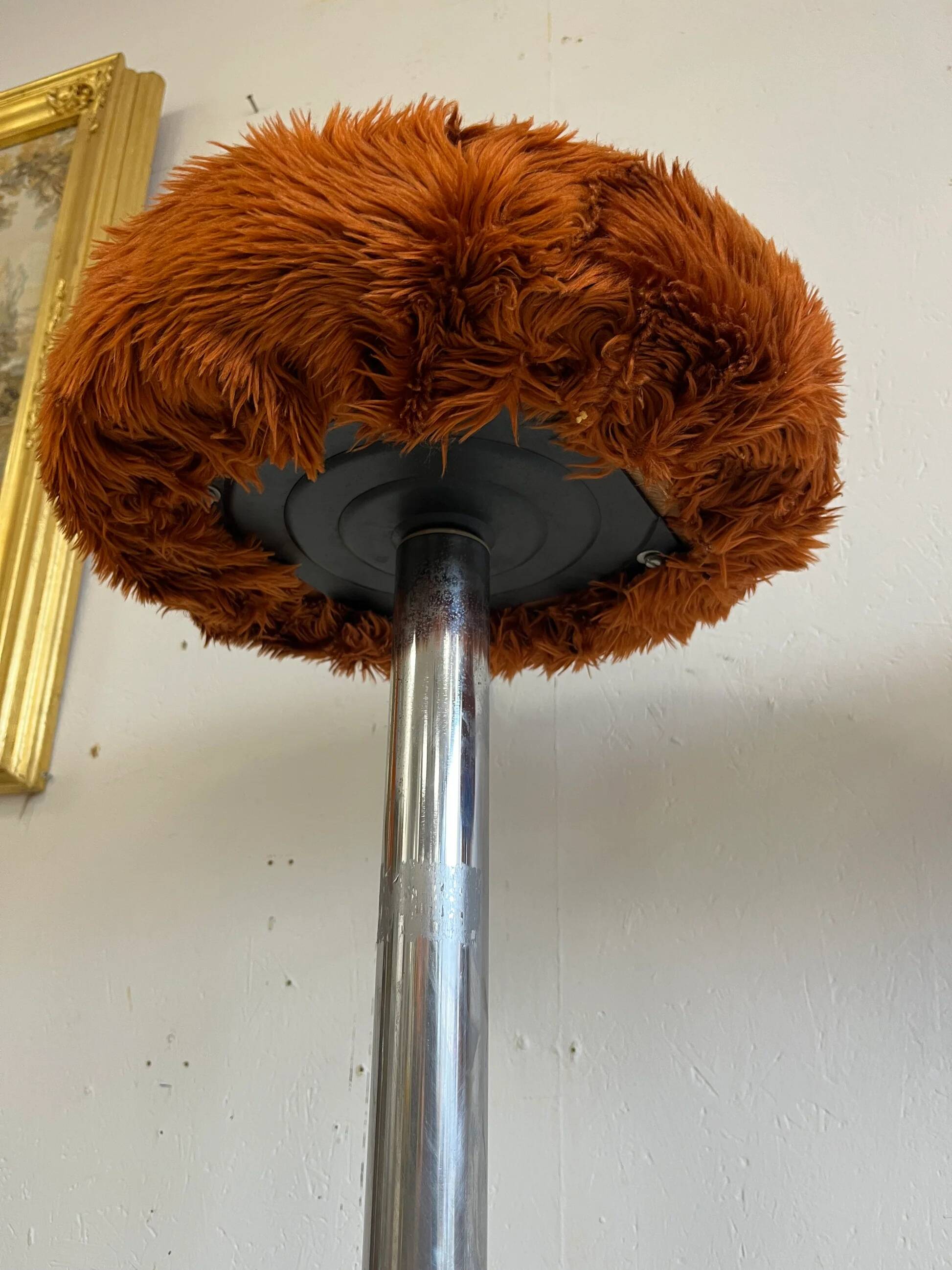 Tabouret en fausse fourrure 70s