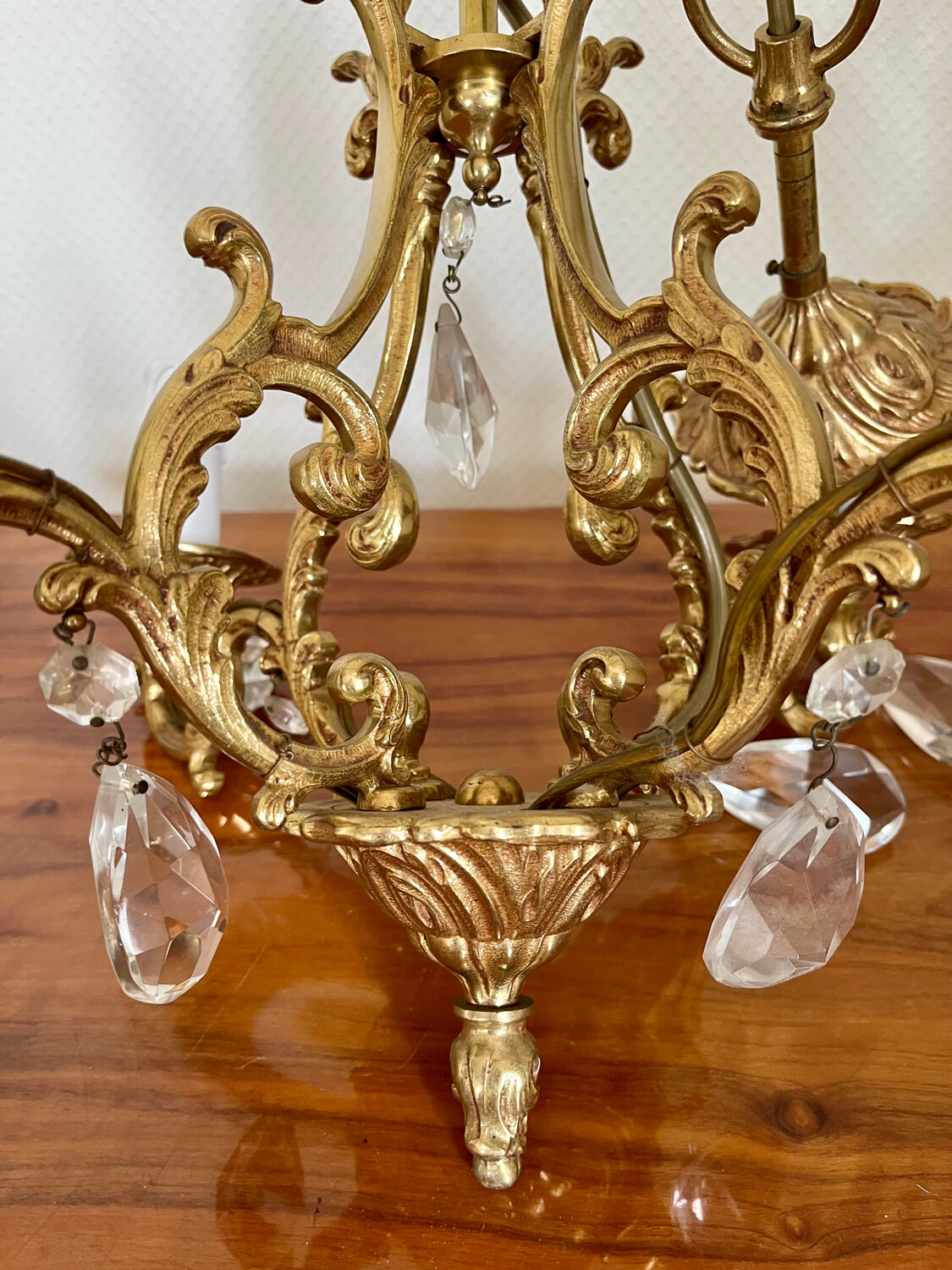 Lustre en bronze doré à pampilles anciennes