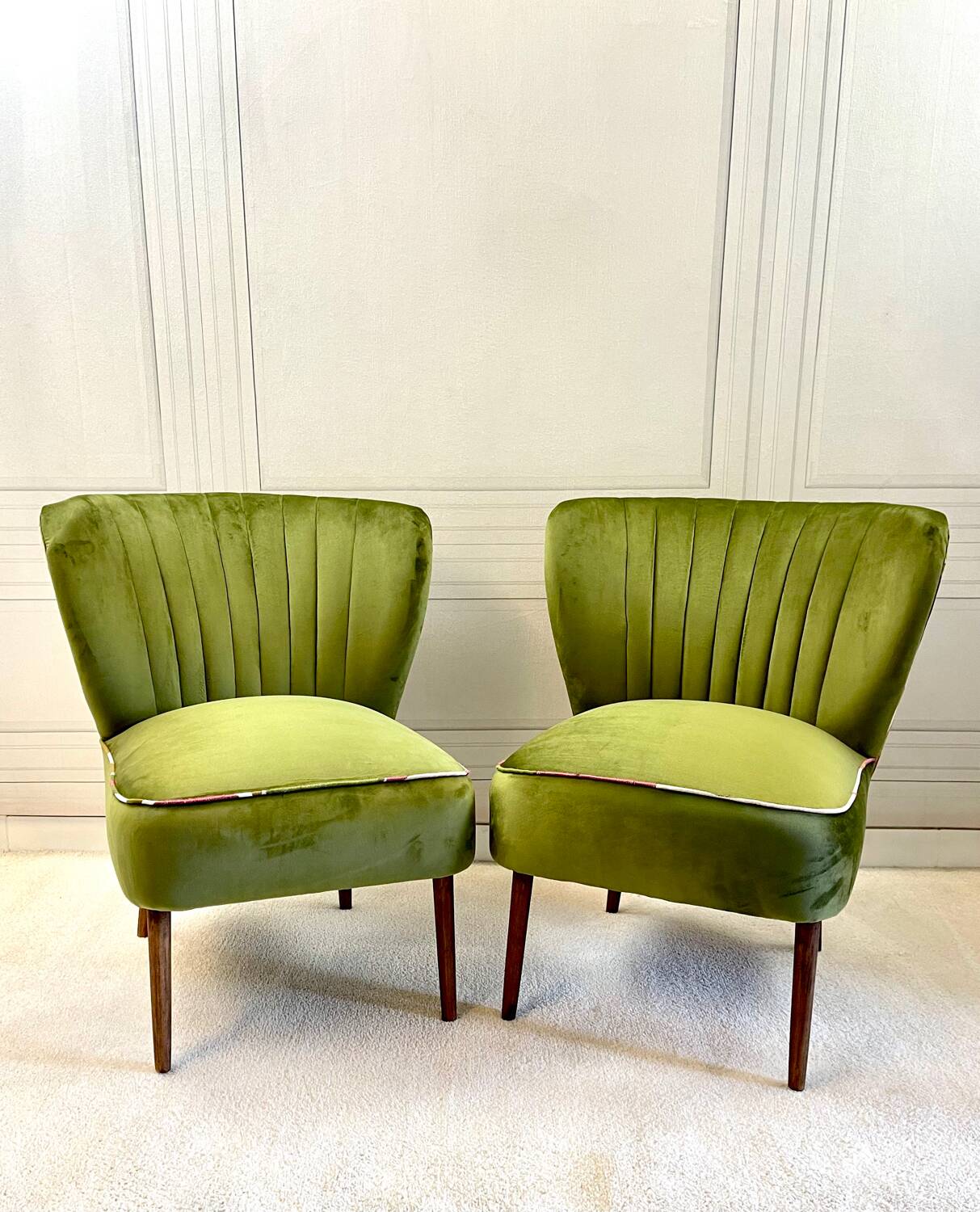 Vintage cocktail armchair