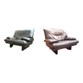 Paire de fauteuils design cuir buffle