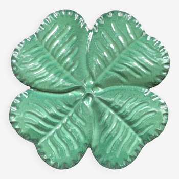 Clover trivet