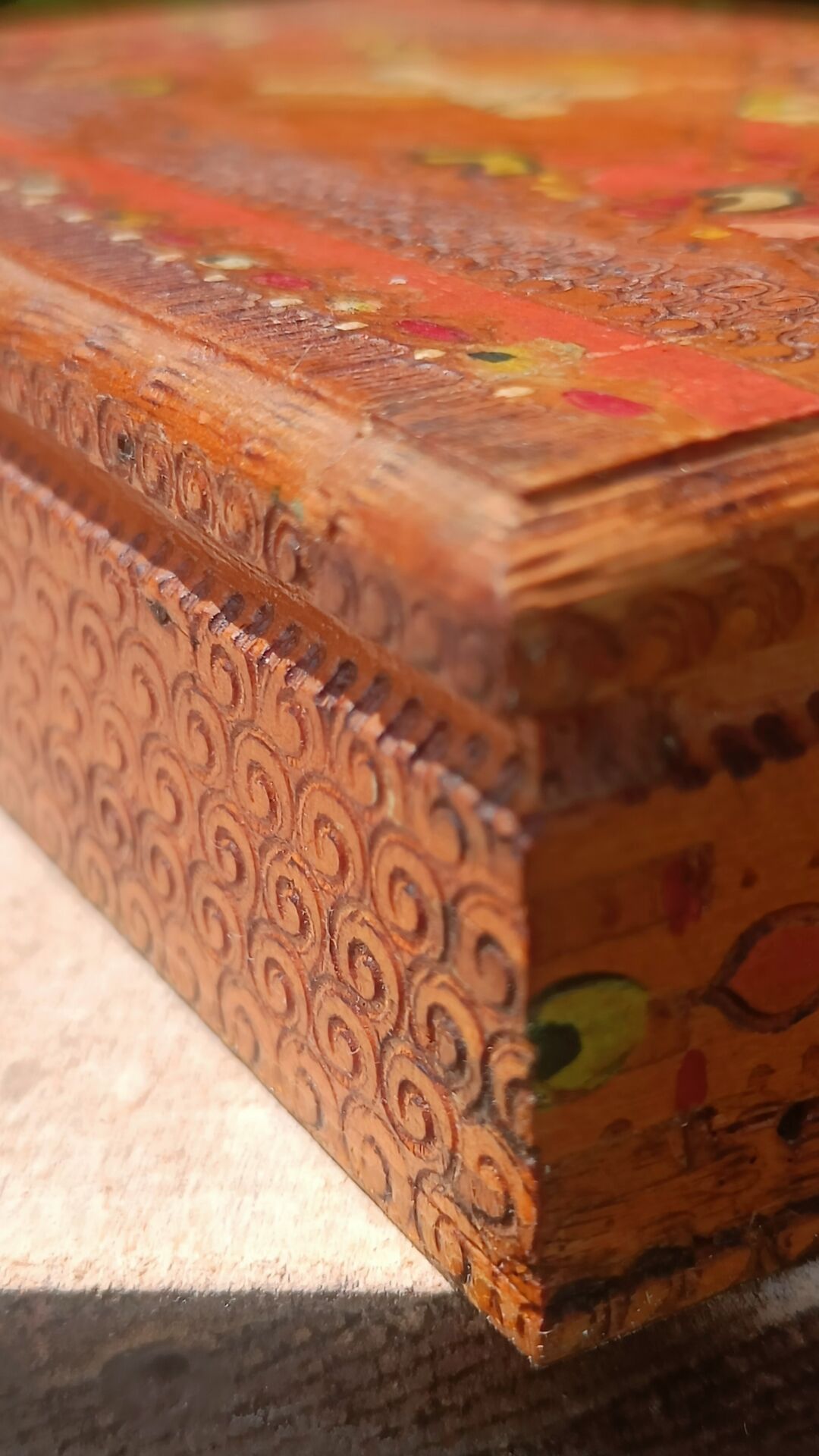 Bulgarian wooden cigarette box, pyrographed and hand-painted.