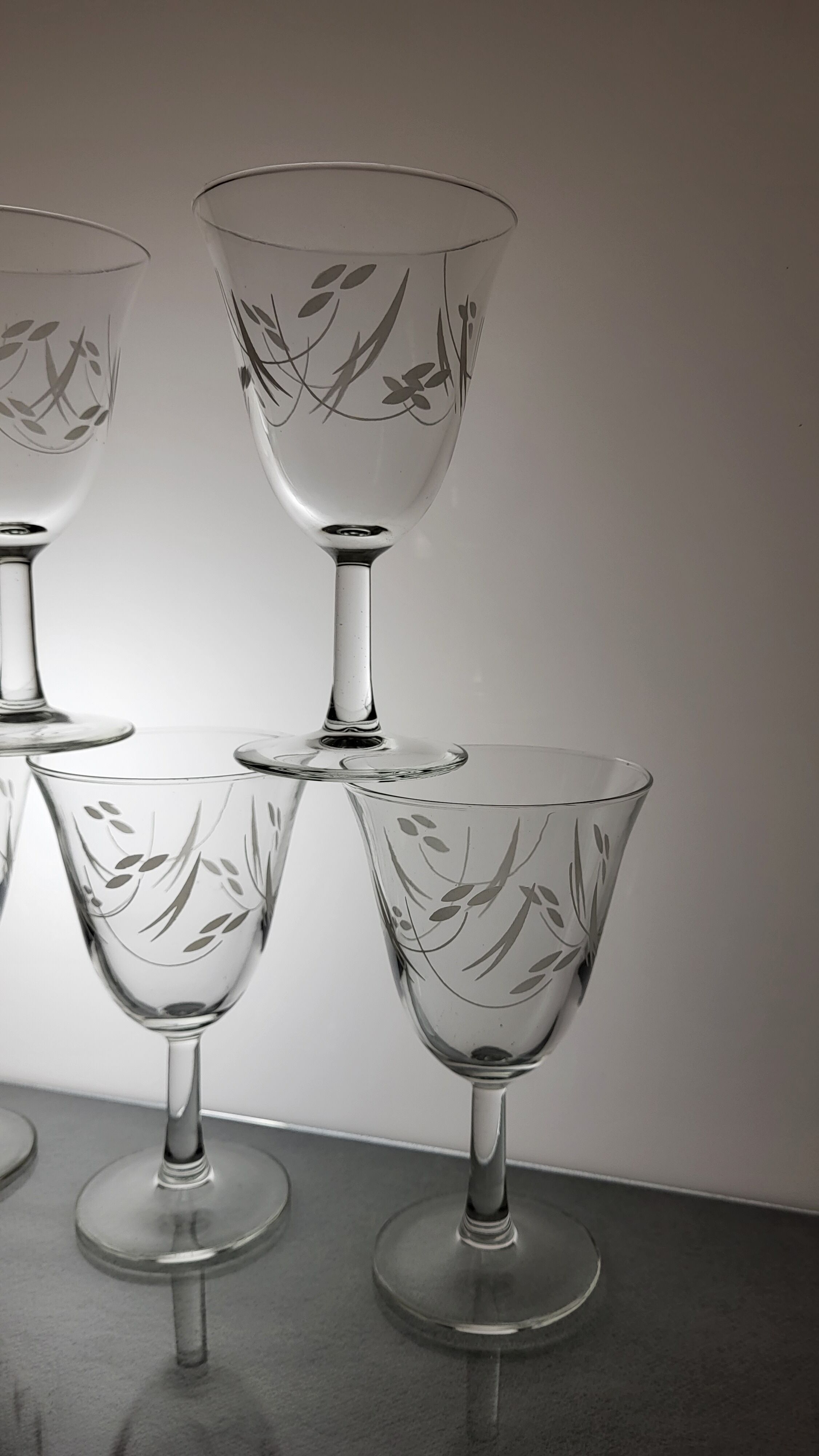 Set of 6 glasses of water / wine 60s