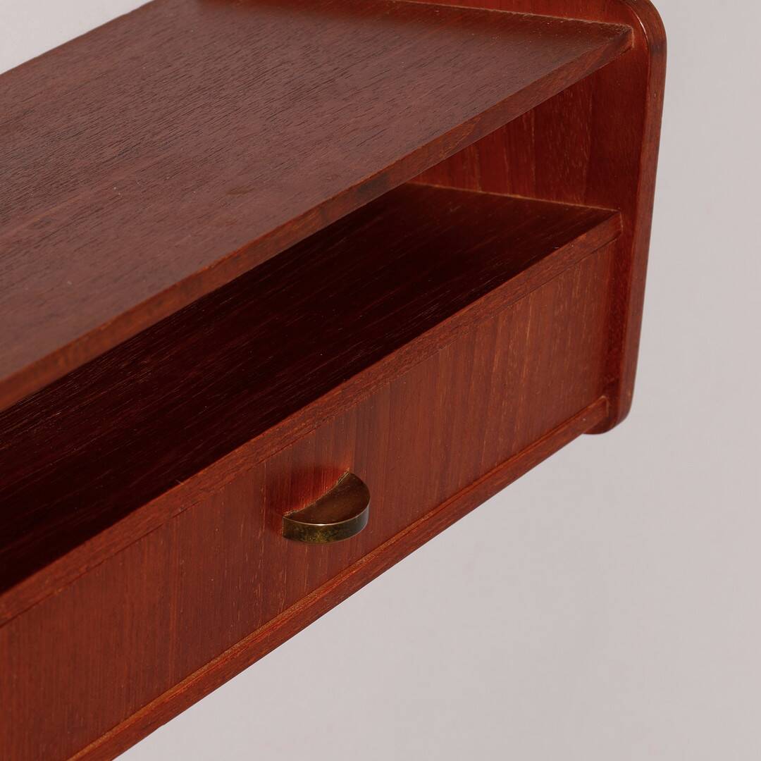 2x Danish MCM floating nightstands in teak 60s