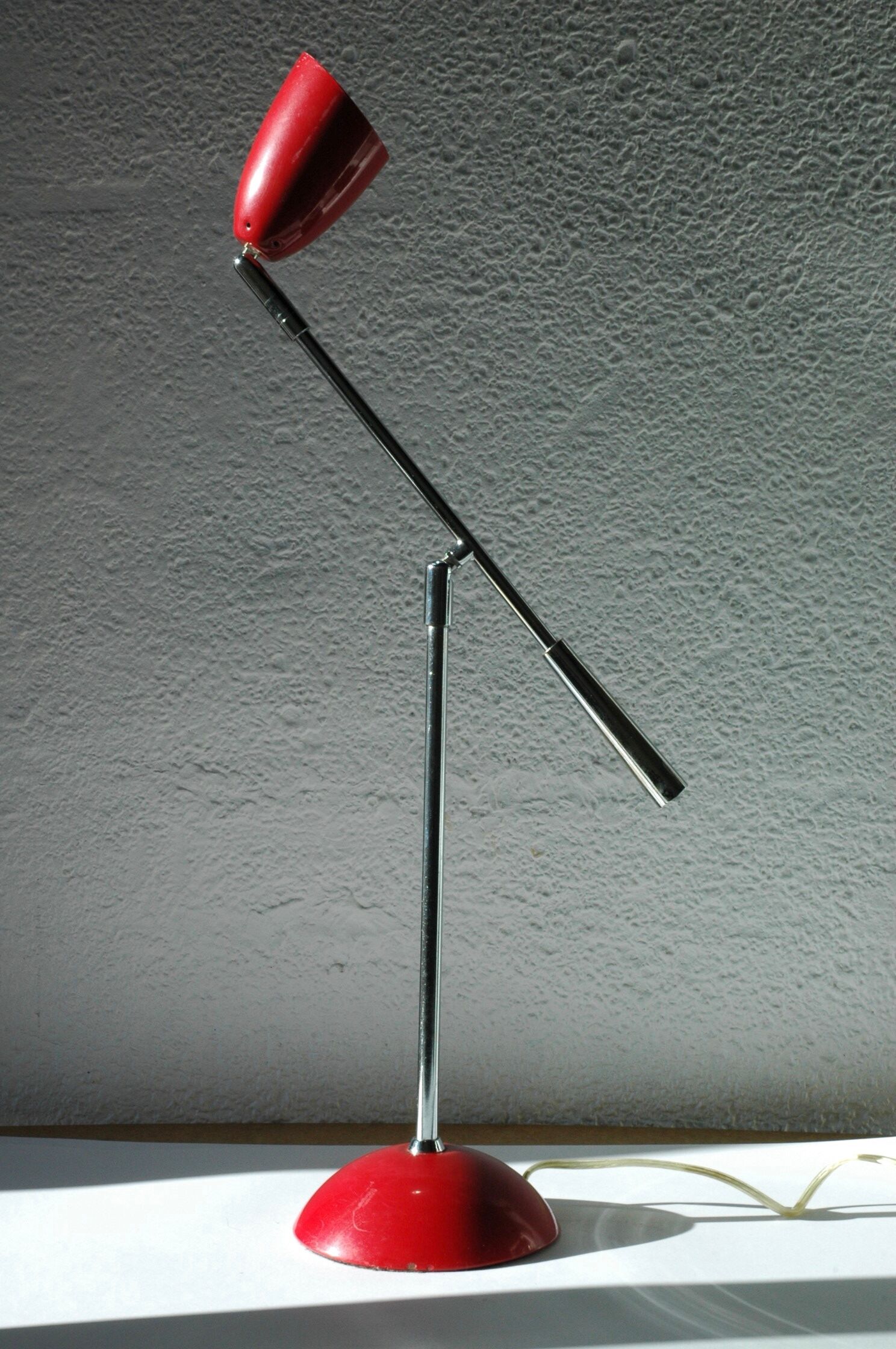 Lampe Nordlux Danemark rouge et chrome on/off by touch