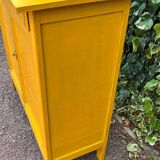 Yellow Parisian buffet
