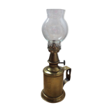 Brass pigeon lamp
