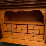 Writing desk of the nineteenth Louis-Philippe in mahogany with secret drawers
