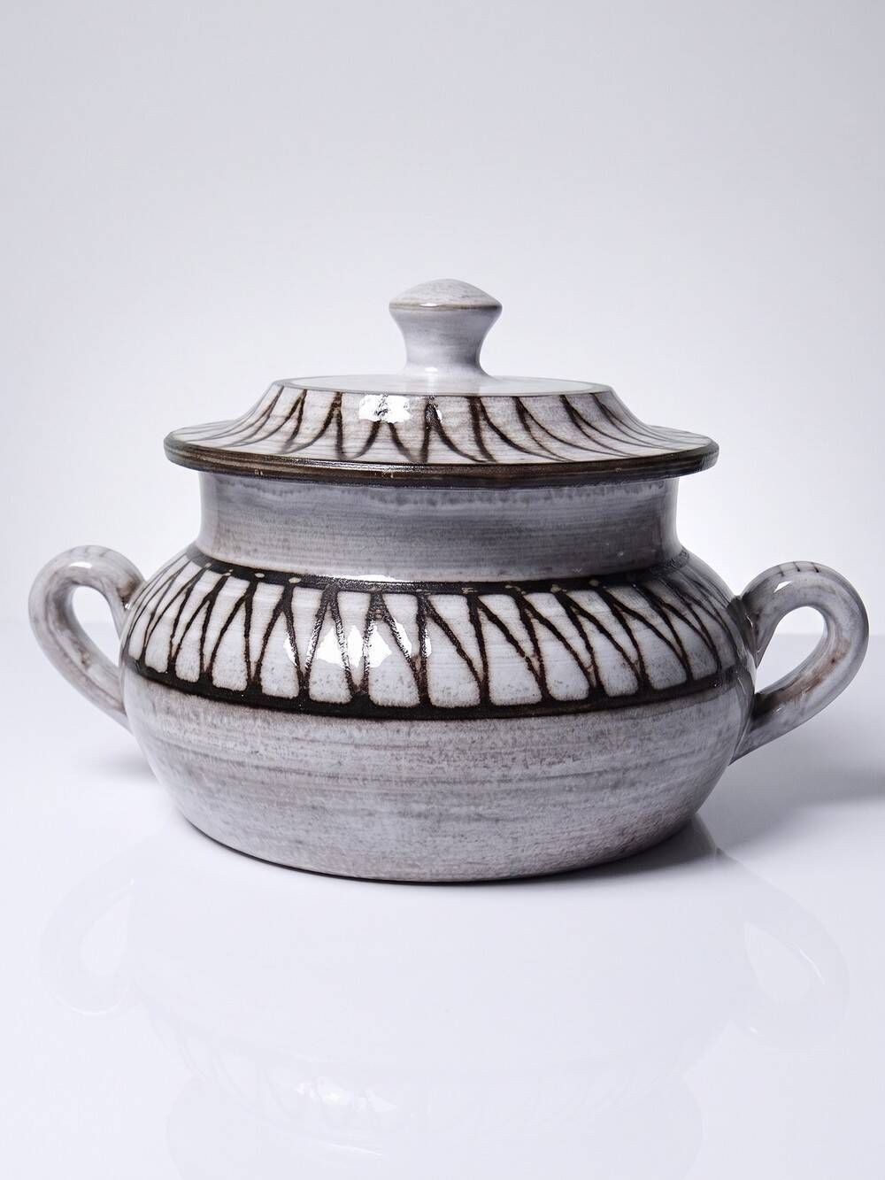 Vintage covered pot in ceramic from Vallauris, Émile Masson, 1960s-1970s.