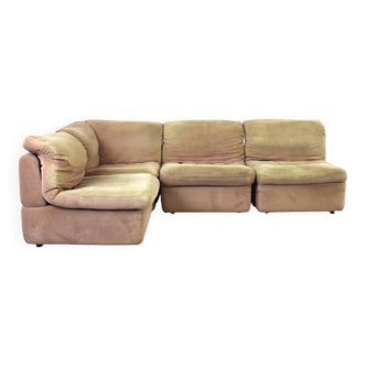Mid-Century Modular Corner Sofa by Rolf Benz, 1970s.