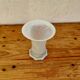 Vase en opaline blanc vintage